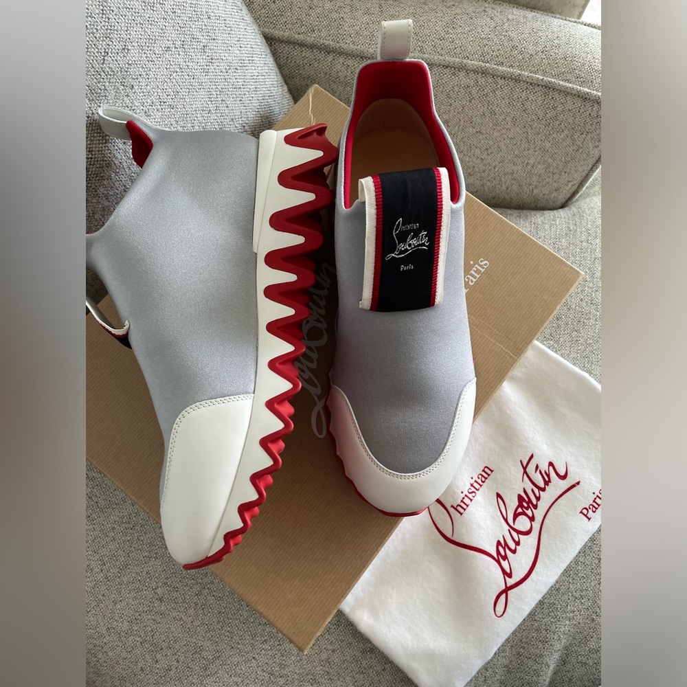 ❤️Christian Louboutin❤️sneakers sharkina/ brand new never worn🔥US8.5 Authentic
